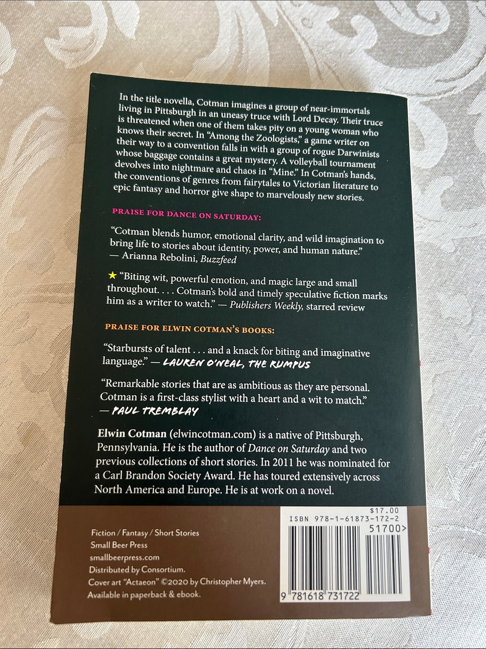 Book Bundle Paperbacks - Picture 7 of 7